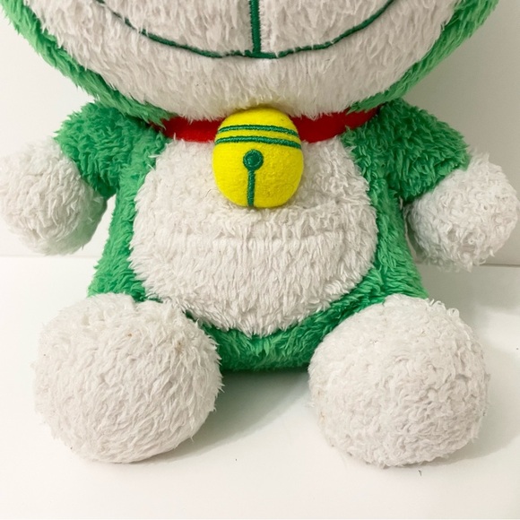 Uniqlo Doreamon Green Plush Stuffed Animal - Picture 3 of 14